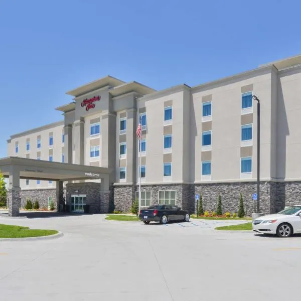 Hampton Inn Emporia, KS, hotel di Emporia