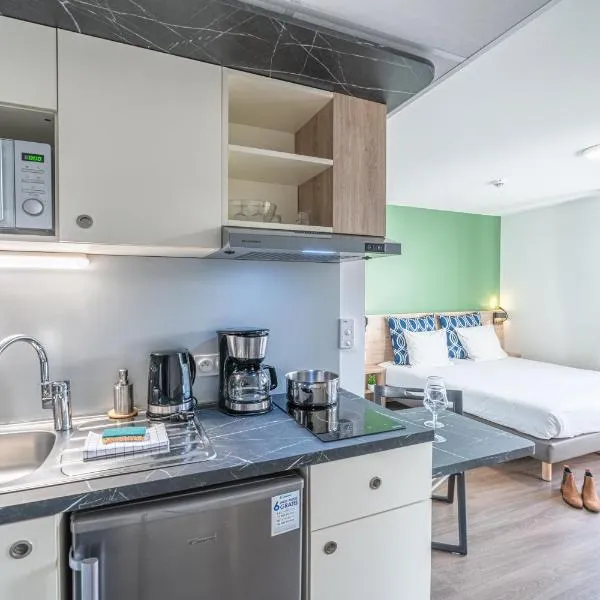 Break & Home Clermont-Ferrand - Les Carmes Dechaux Appart'Hôtel, hôtel à Clermont-Ferrand