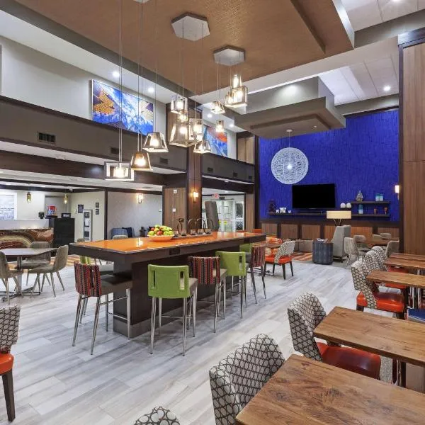 Hampton Inn & Suites Houston-Bush Intercontinental Airport, hotel in Houston