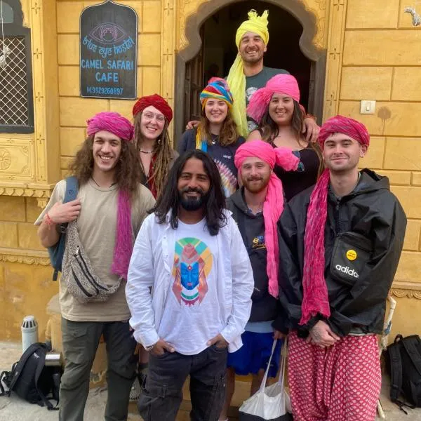 Blue Eye Hostel, hotel in Jaisalmer