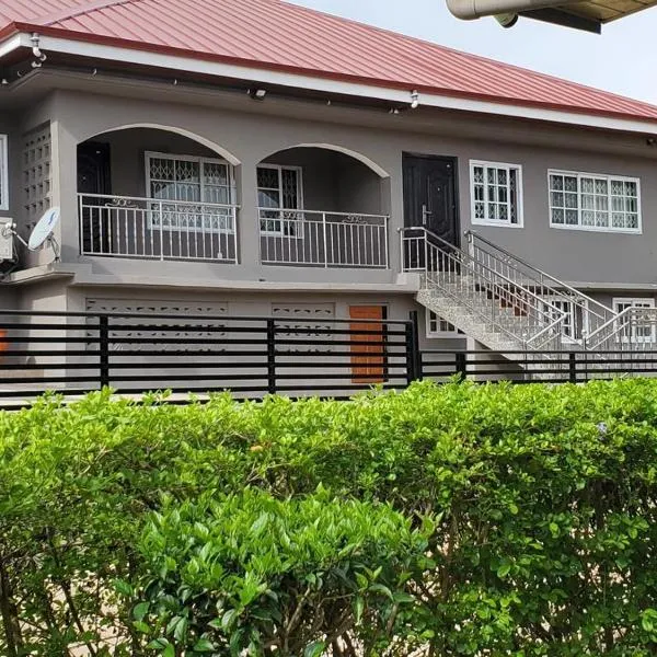 Casa Consuelo Guest House, hôtel à Sékondi