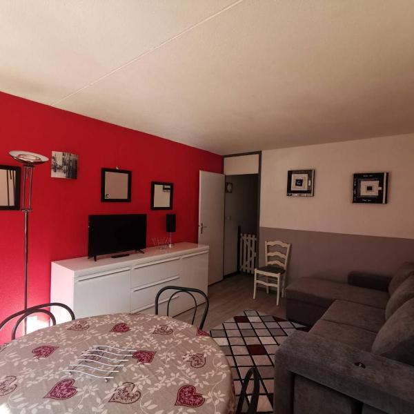 Appartement 6 pers. face aux pistes, balcon sud, TV, cuisine équipée, ski-in/ski-out, La Mongie - FR-1-404-78