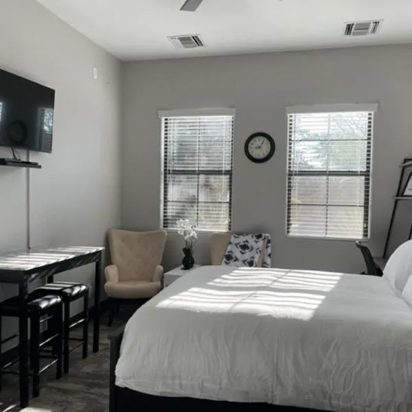 Guesthouse/Casita Goodyear,豐年的飯店