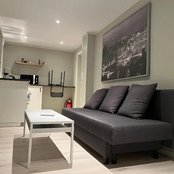 Cozy basement apartment in Orkanger, hotel in Orkanger