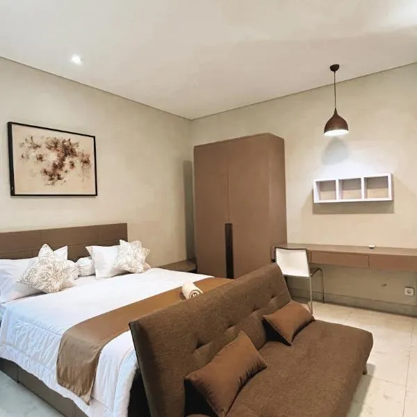 Nawasena Room Suite, hotel in Sanur