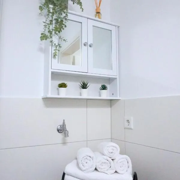 Living-Life, Klinik & Messe vor Ort, Wlan, Netflix – hotel w Essen