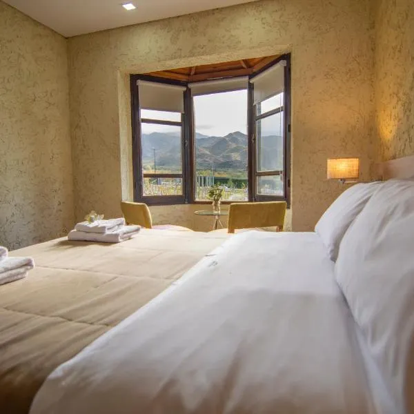 Ayres de Uco Lodge & Wine Lovers、Los Árbolesのホテル