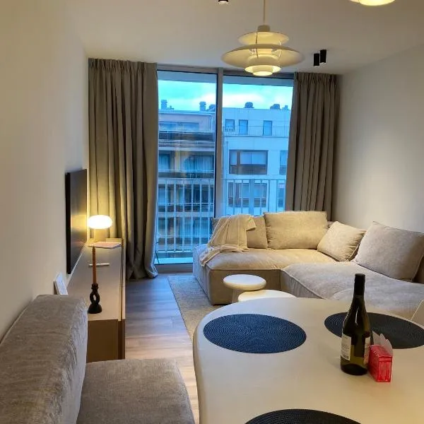Luxe appartement `t Sant Nieuwpoort Bad, hotel in Nieuwpoort