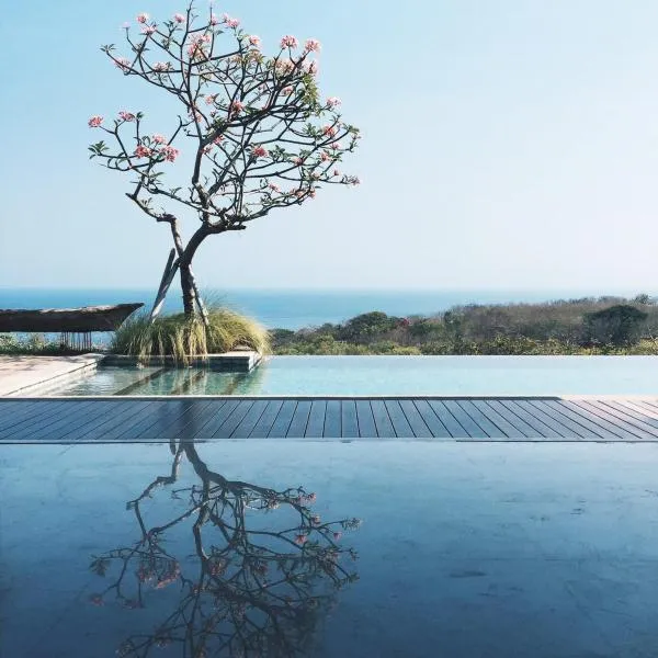 Vivo Villas - Villa Vivo，位于乌鲁瓦图的酒店