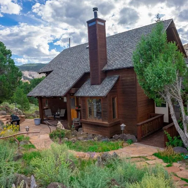 Tiny Creek Retreat, Hotel in Torrey