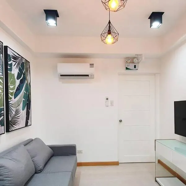 Travelers Inn - Cozy Capsule Bunks, Makati, hotel v destinaci Manila