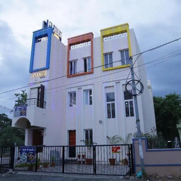 PARADISE BANQUET HALL & A/C ROOMS, hôtel à Madurai