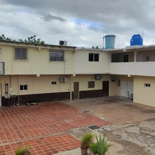 Doña Elena, hotel en Punto Fijo