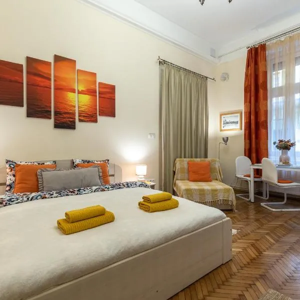 Harmony & Cute - central apartments, hotel in Budapest