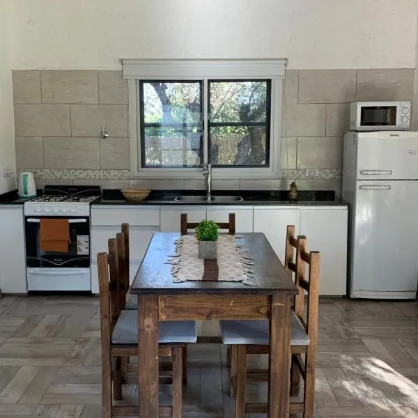 12 Olivos Cabañas, hotel en San Rafael