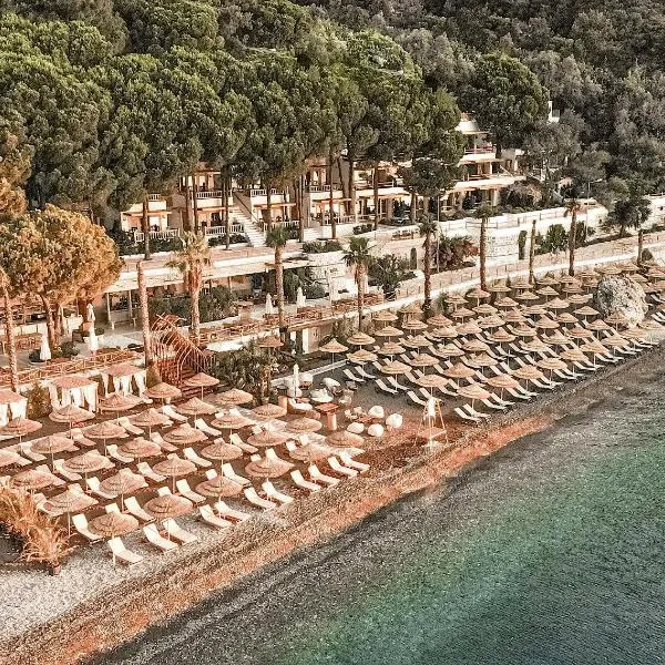 Perios Beach House - Adults Only, Hotel in Turunç