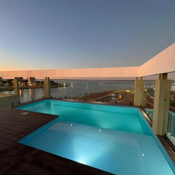 Departamento de Lujo sobre Costanera, hôtel à Posadas