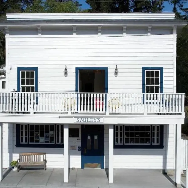 Smiley's Saloon & Hotel, hotel in Bolinas