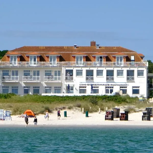 Strandhotel Dünenhaus，朱列斯拉赫的飯店