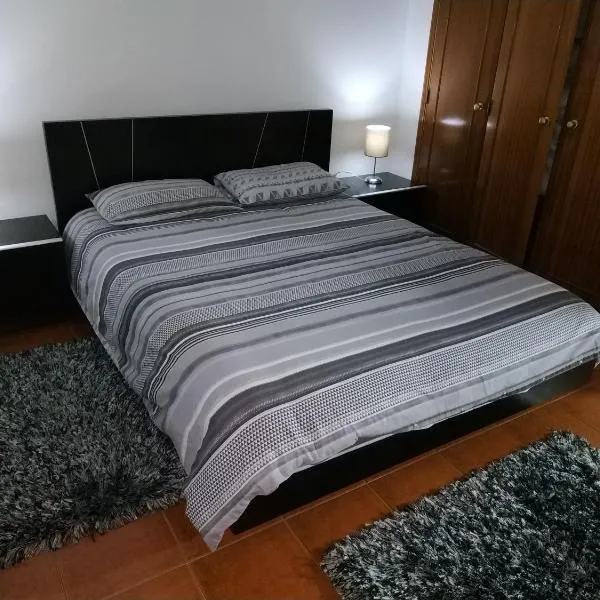 Góis - Casa Belas Vistas - Rio e Montanha na N2, ξενοδοχείο σε Gois