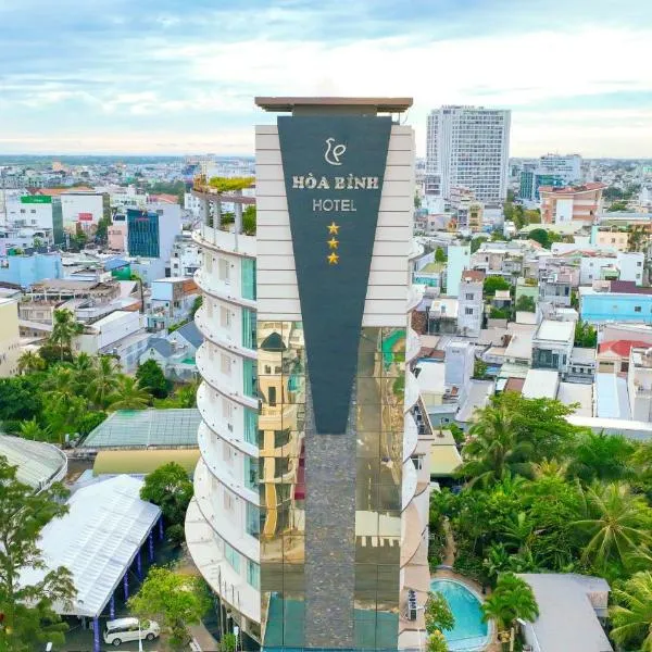 Hoa Binh 1 Hotel, hotel in Long Xuyên