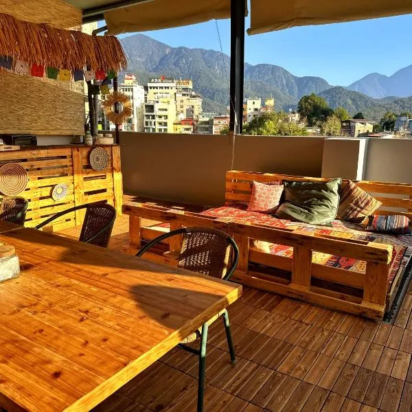 Dreamy Nomads Hostel日月潭背包客, hotel in Yuchi