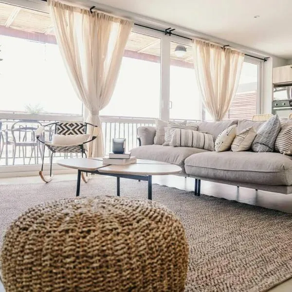 LUXURY Apartment in BLUE Playa Venao D-32, Hotel in Playa Venao