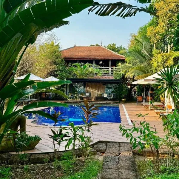TARA LODGE Haven of peace，位于白马市的酒店
