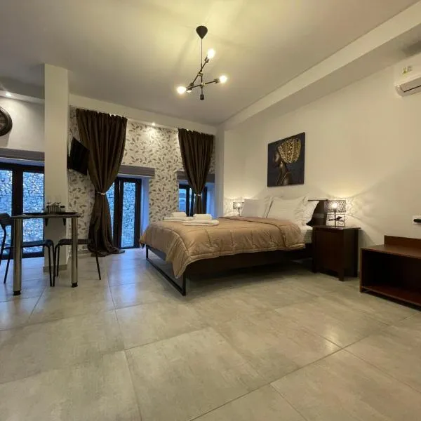 Boutique at Historic Centrum-with free parking, ξενοδοχείο στα Ιωάννινα