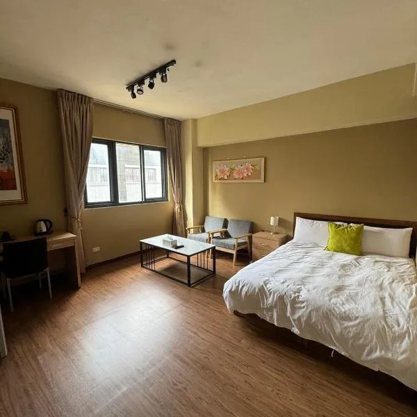 Still Haus 静の宿, hotel a Taichung