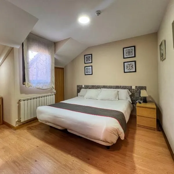 Hostal la Colmena、アビラのホテル