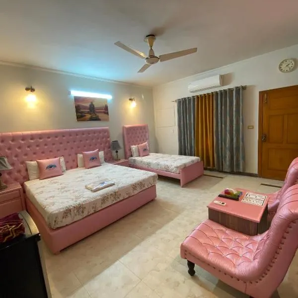 Fusion Lodge, hotel in Islamabad