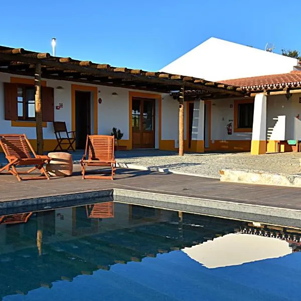 Turismo Rural Pedremoura、Vila Ruivaのホテル