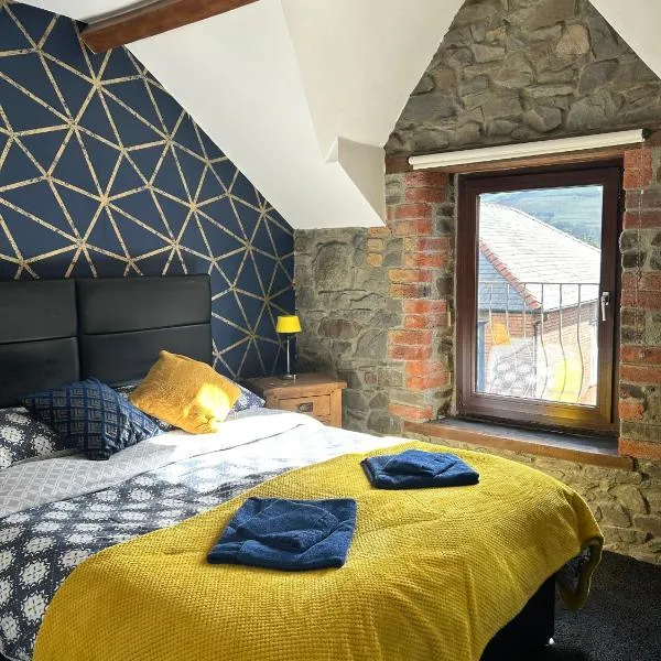 Cadwgan House, hotel in Rhayader