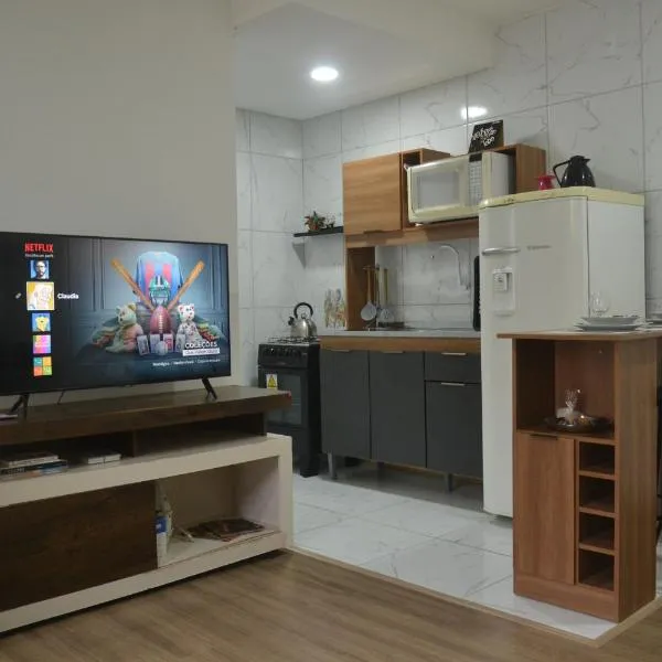 Refúgio completo com Ar condicionado e enxoval, hotel in Pelotas