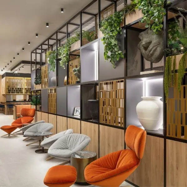 Courtyard by Marriott Cluj - Napoca Downtown, hotel v mestu Cluj-Napoca