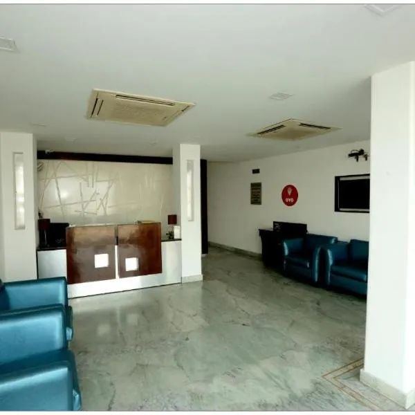 Hotel The R Blues Near New Delhi Airport, hotel in New Delhi
