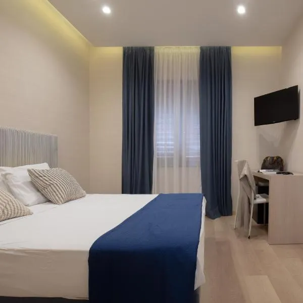 HR Hotel & Spa，位于皮雅诺迪索伦托的酒店