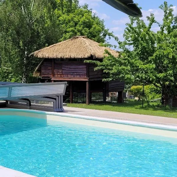 La paillote idyllique, hôtel à Faverolles-sur-Cher