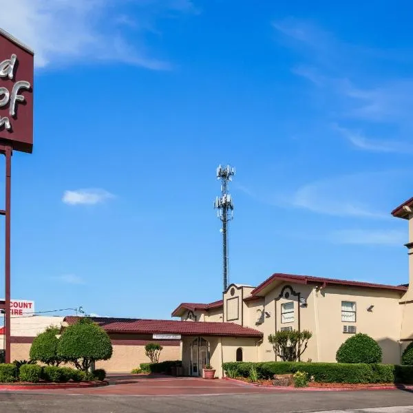Red Roof Inn North Dallas - Park Central, hôtel à Dallas