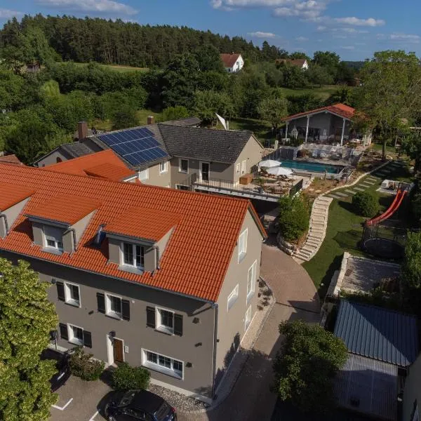 ferienhofEICHENBERG, ξενοδοχείο σε Haundorf