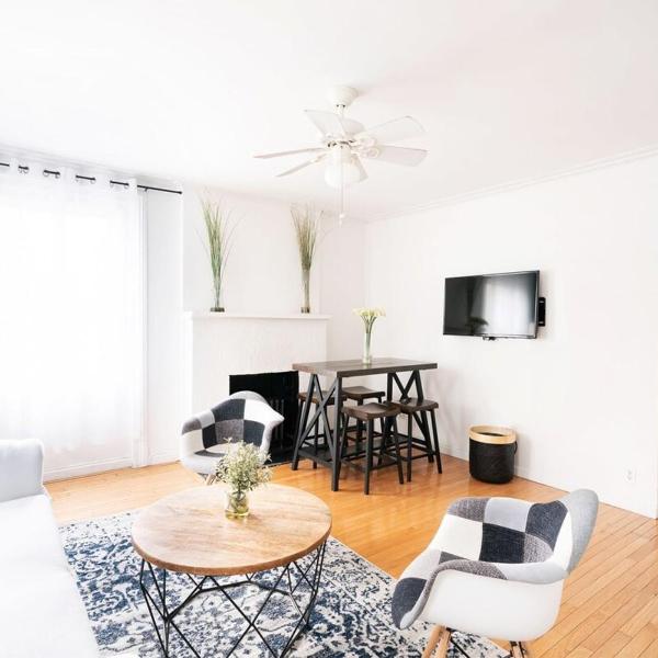 11-4F Prime west village designer 1BR, New York