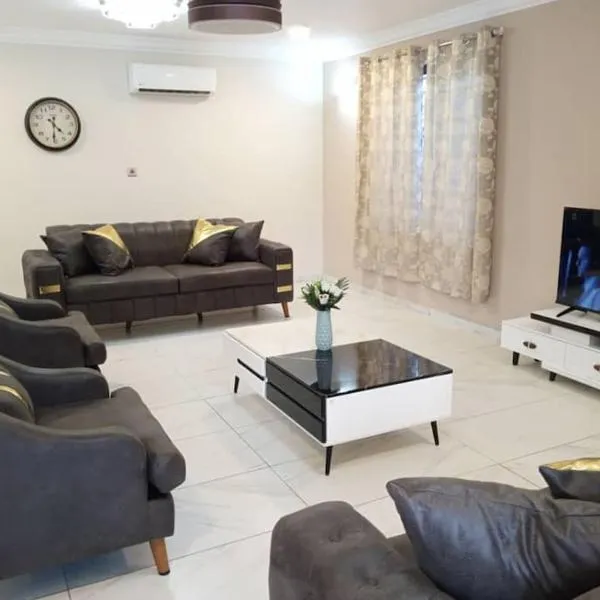 Cozy home in East Legon Hills, hotell sihtkohas Accra