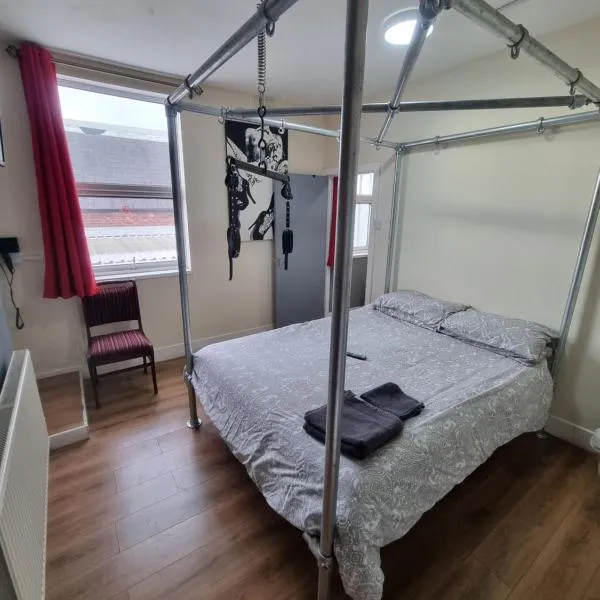 Xtasia Adult Hotel - Adults Only, hotel v destinaci West Bromwich