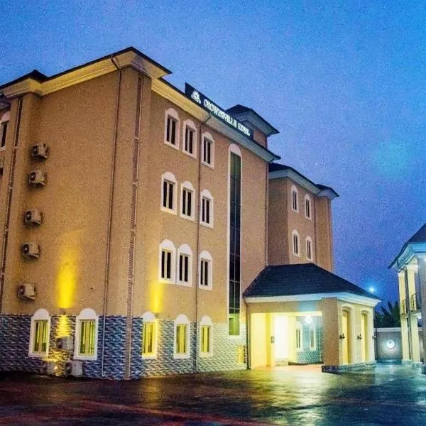 Crownsville Hotel - Airport Road, hotel em Port Harcourt