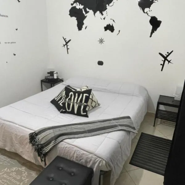 Camere Aeroporto Cagliari Elmas, khách sạn ở Elmas