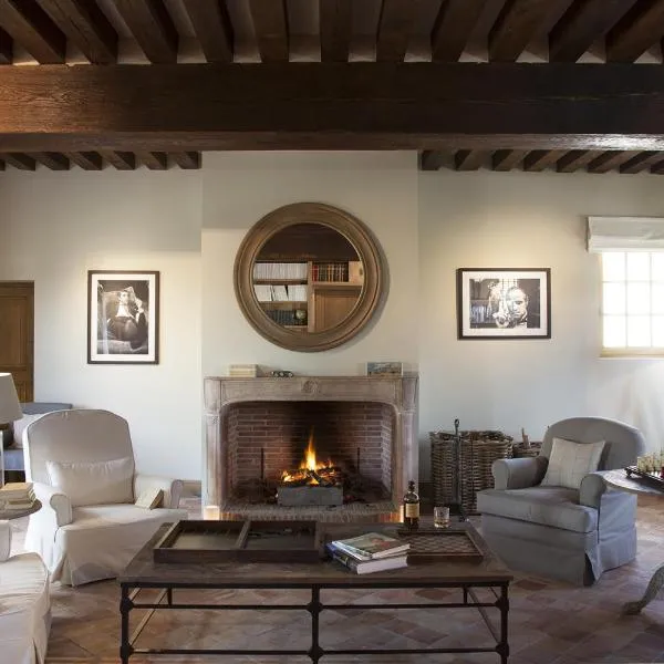 Manoir de Surville Hotel & Spa & restaurant, hôtel à Surville