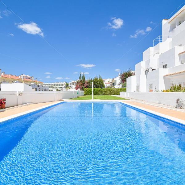 Apartamento no Centro de Albufeira com Piscina