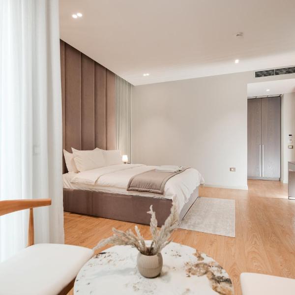 Troci Hotel, Tirana