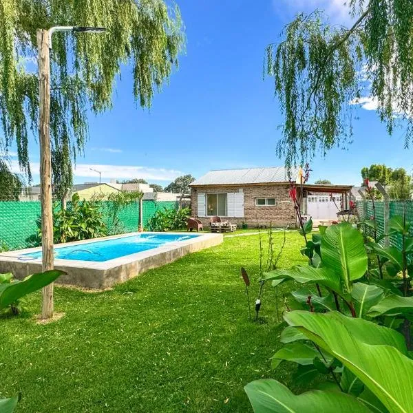 Los Sauces, casas con piscinas privadas en barrio residencial, hotell sihtkohas San Carlos de Bolívar